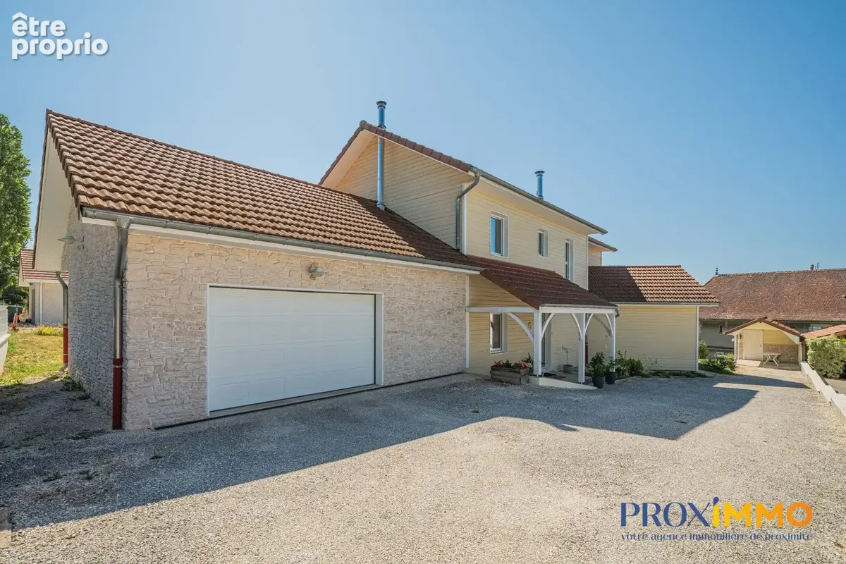 Maison 6 pièces 195 m² à vendre à Bevenais (38690) - photo 2