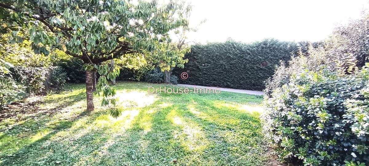 Maison 183 m² à Thouars  - photo 12