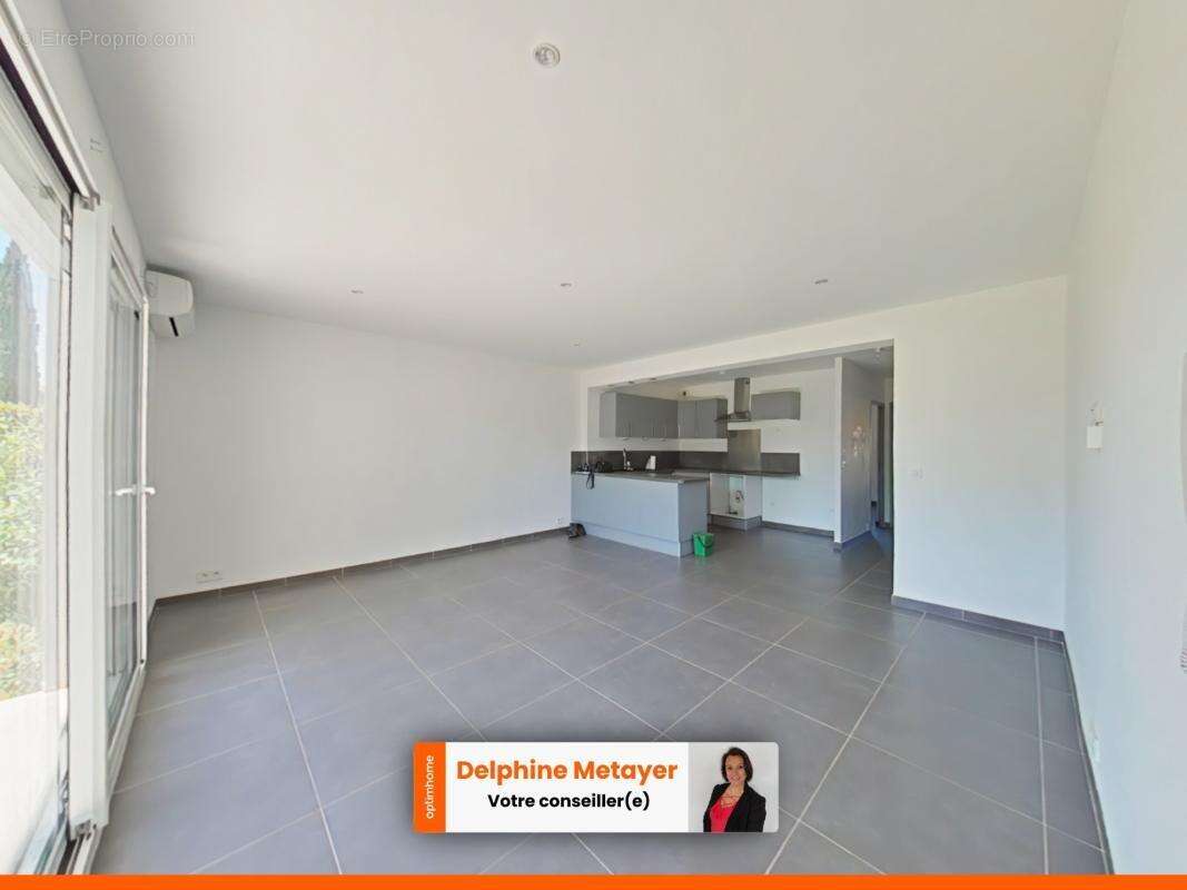 Appartement à vendre 3 pièces LE CANNET DES MAURES (83) - photo 8