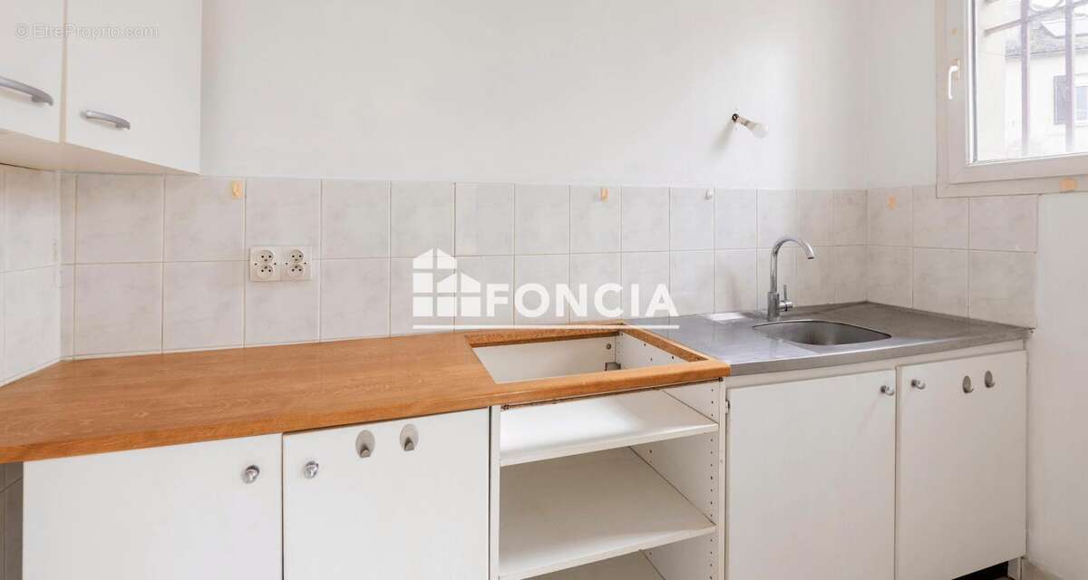 Appartement à LA FERTE-ALAIS