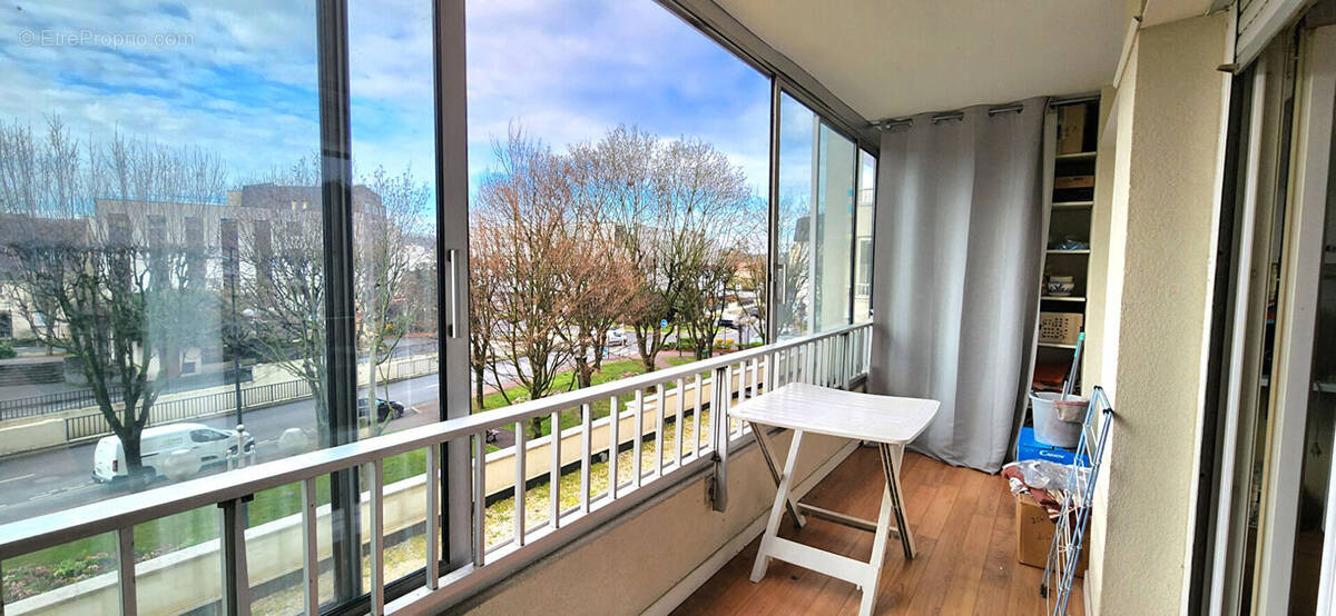 Appartement à SAINT-GRATIEN