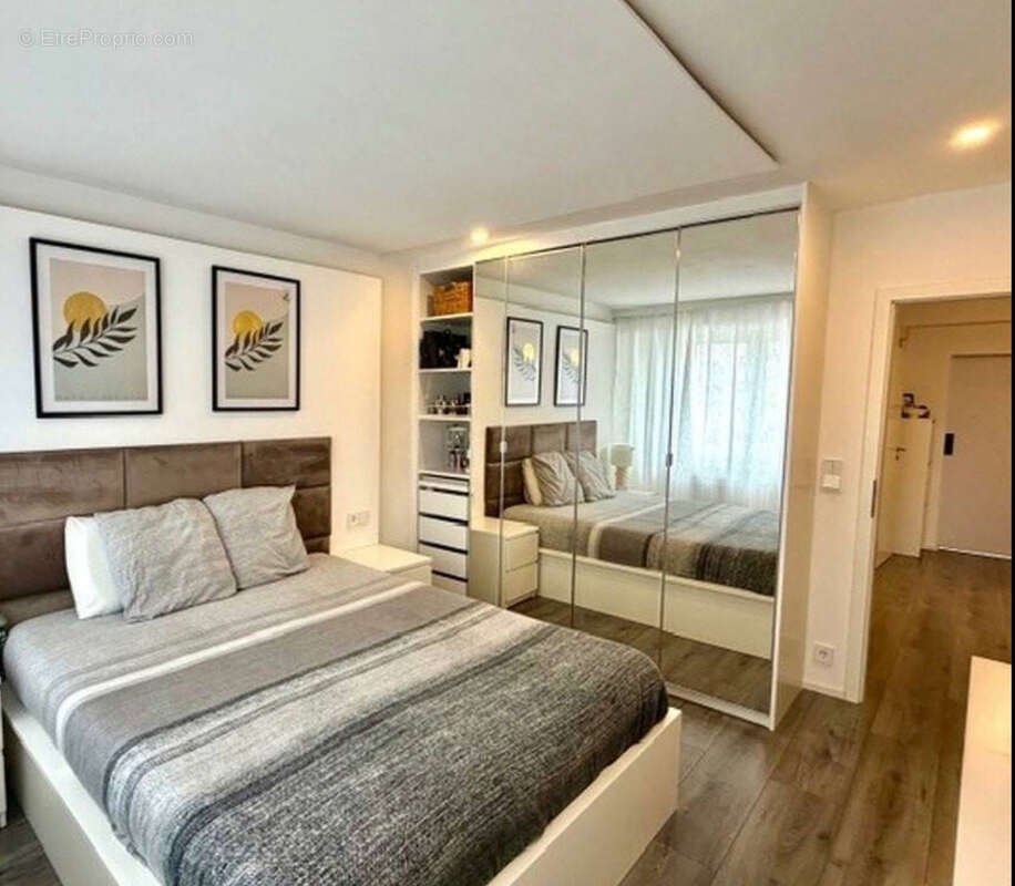 Appartement à NANTERRE