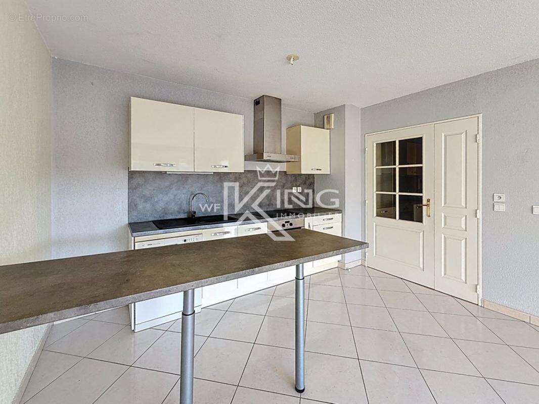 Appartement à FREJUS