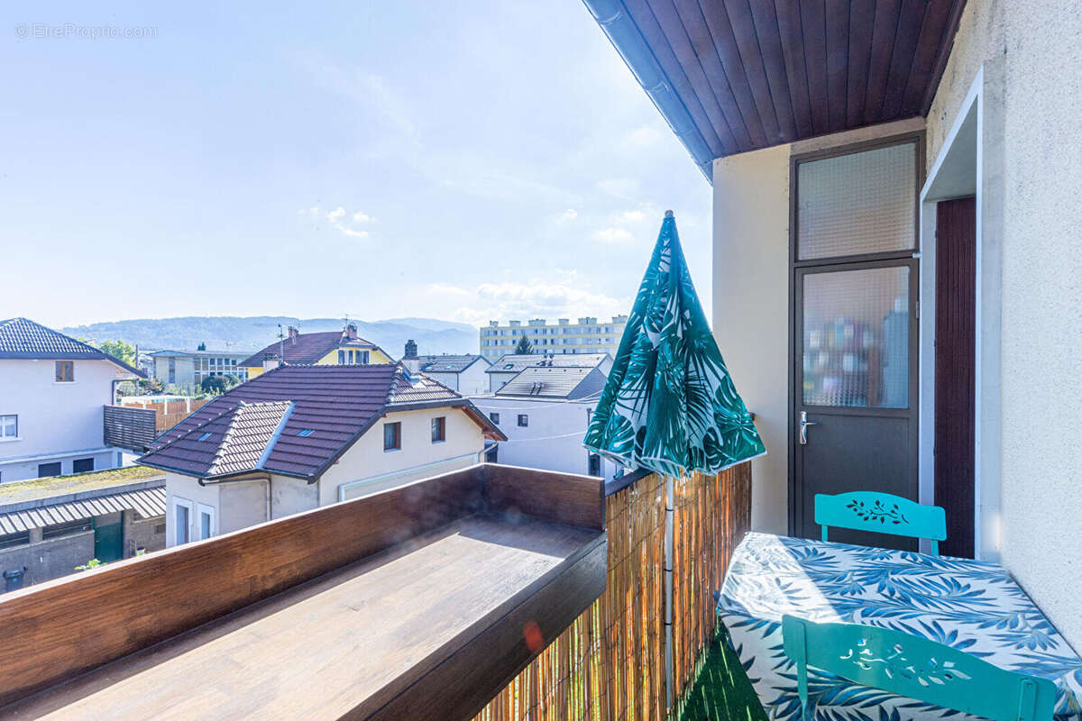 Agence immobiliere laforet - exclusivite - "oxalis" - annecy - appartement t2 de 55,86m² - balcon - cave - dernier etage - photo 3