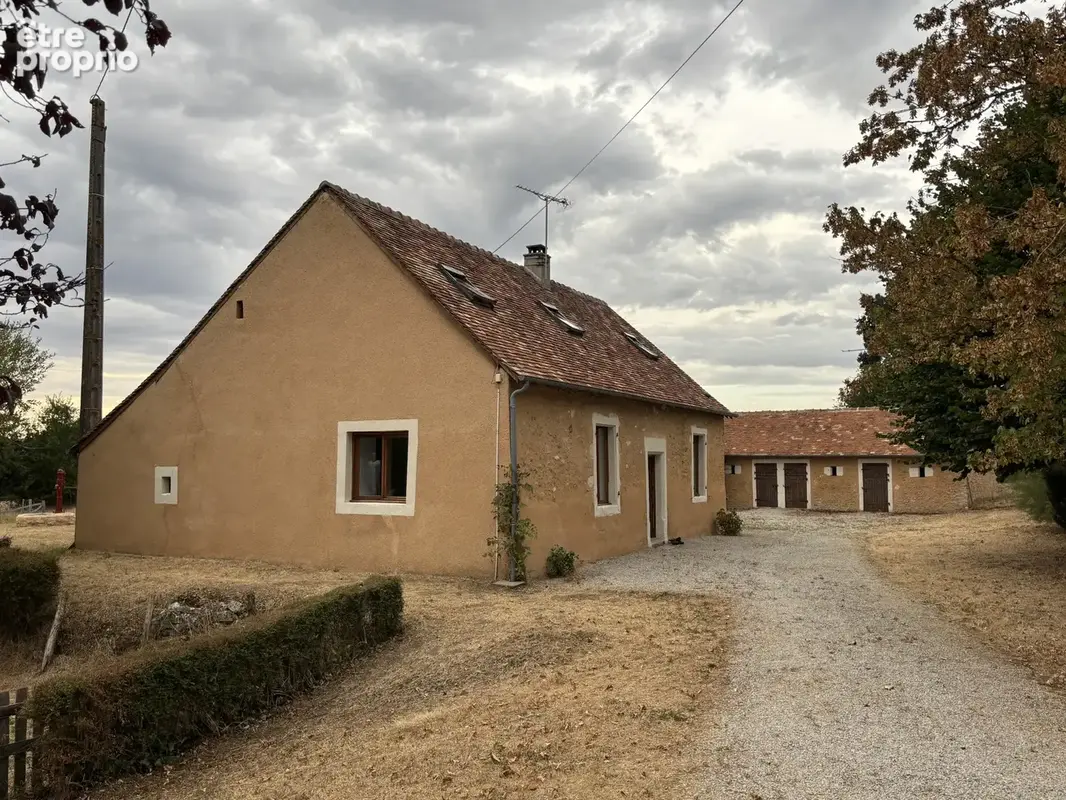 Maison à TUFFE