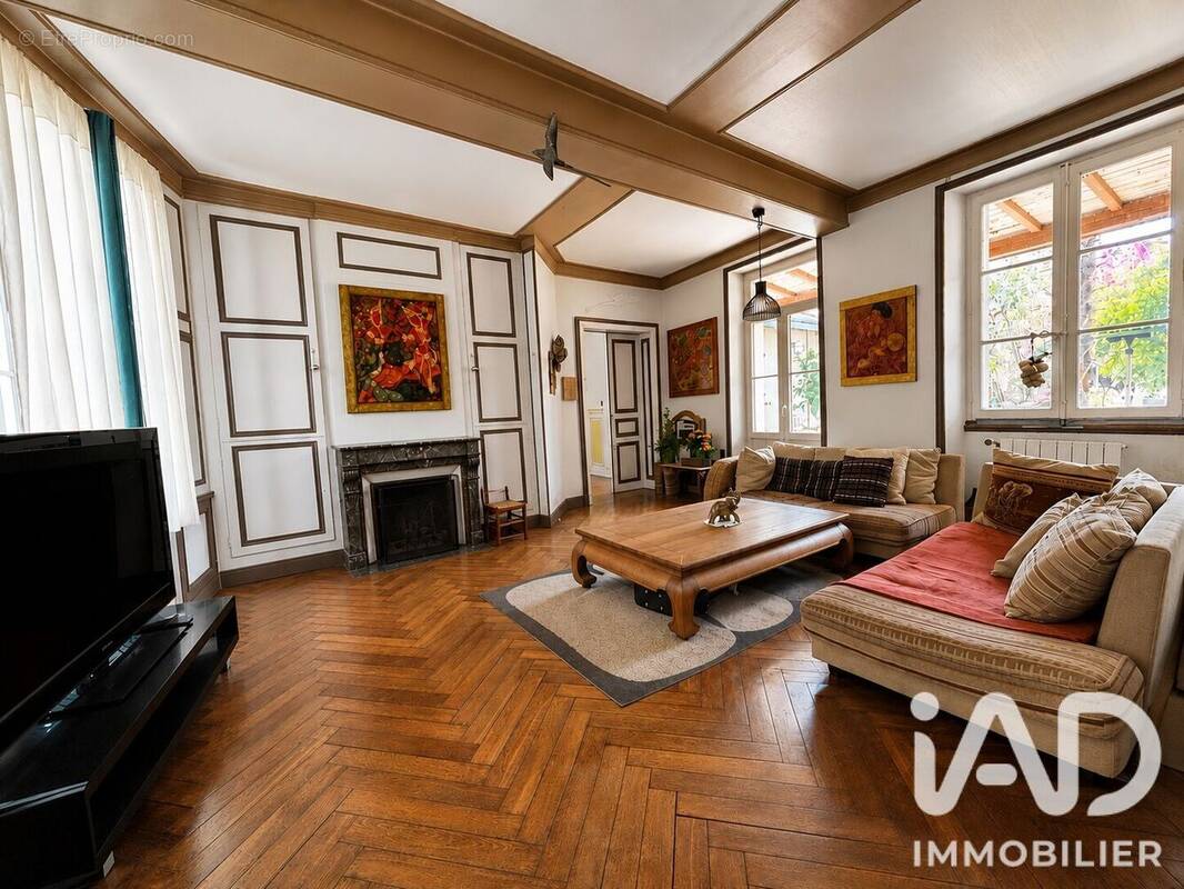 Photo 1 - Maison à BRAY-SUR-SEINE