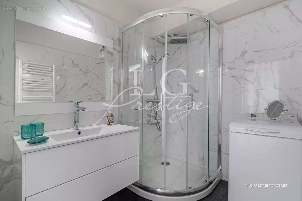 Appartement à THEOULE-SUR-MER