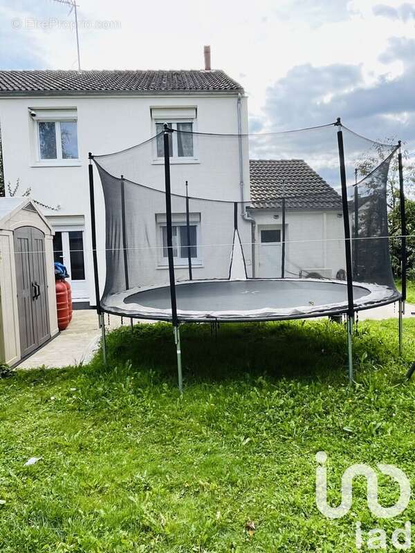 Photo 2 - Maison à FLEURY-LES-AUBRAIS