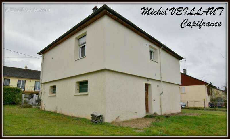 Maison à LUSIGNY