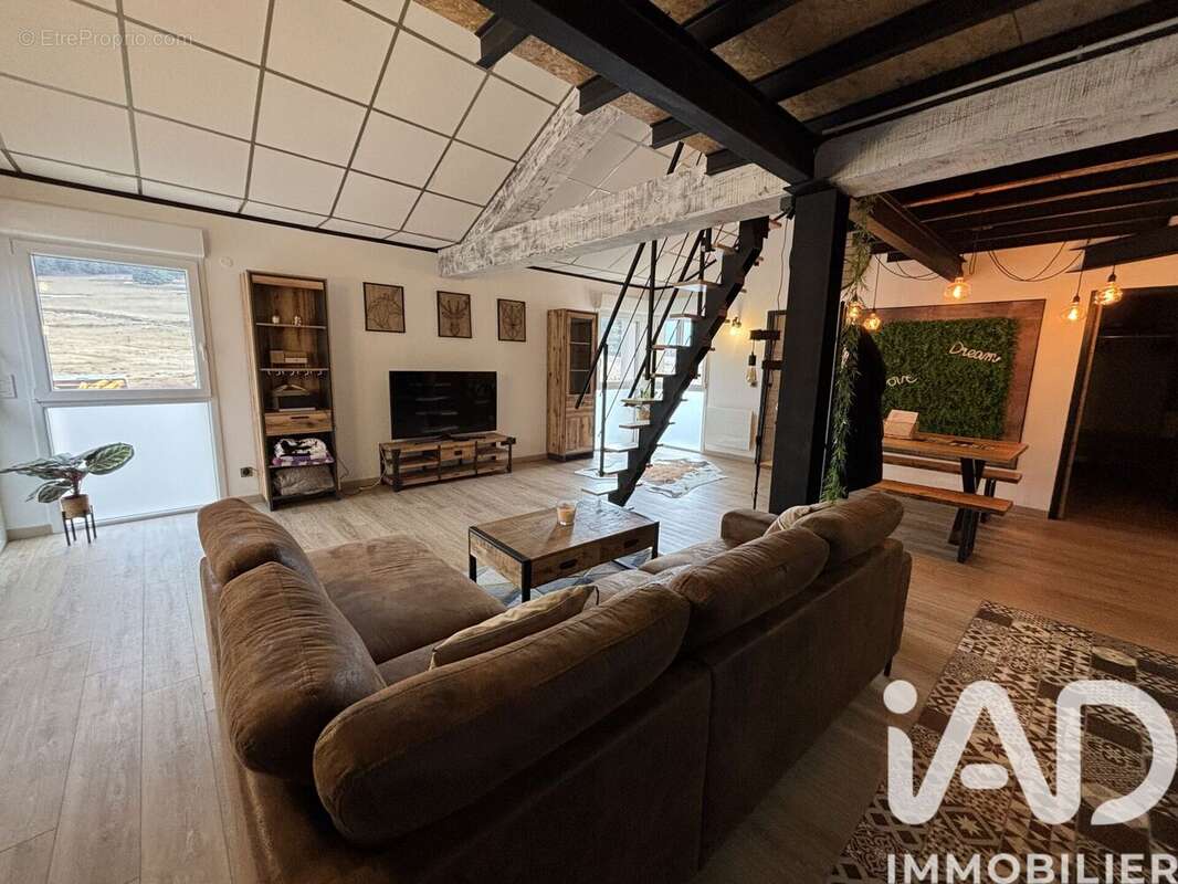 Appartement 79 m² à Puyvalador  - photo 2