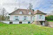 Maison à CHAMPNIERS-ET-REILHAC