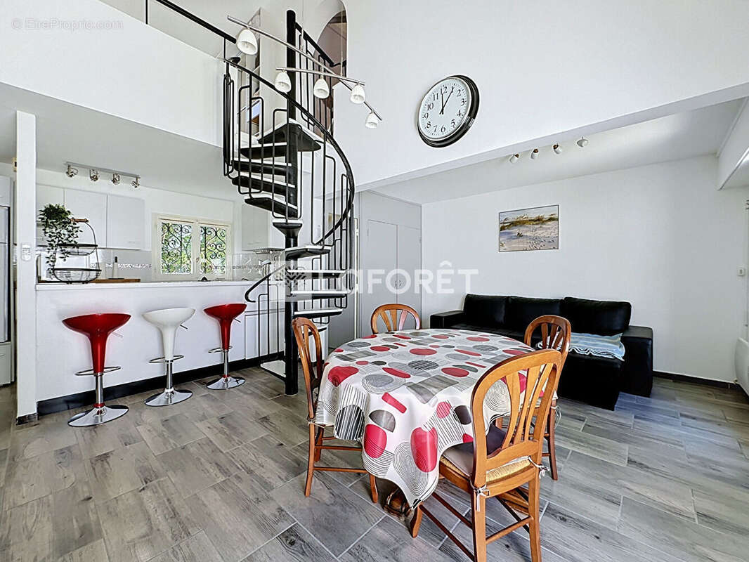 Quartier point zero - charmante maison en copropriete avec patio et place de parking - photo 3