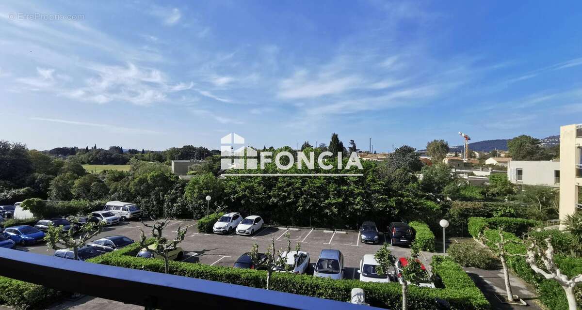 Appartement à HYERES