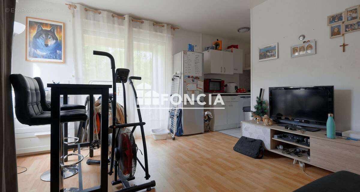 Appartement à DAMMARIE-LES-LYS