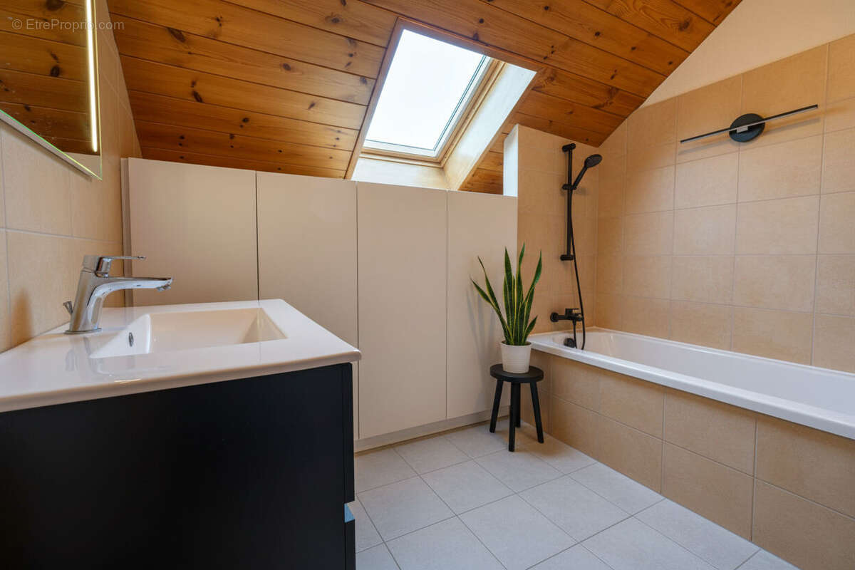 Appartement à QUINTAL