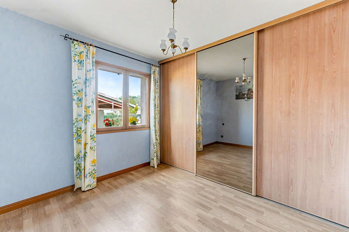 Maison à VILLENEUVE-TOLOSANE