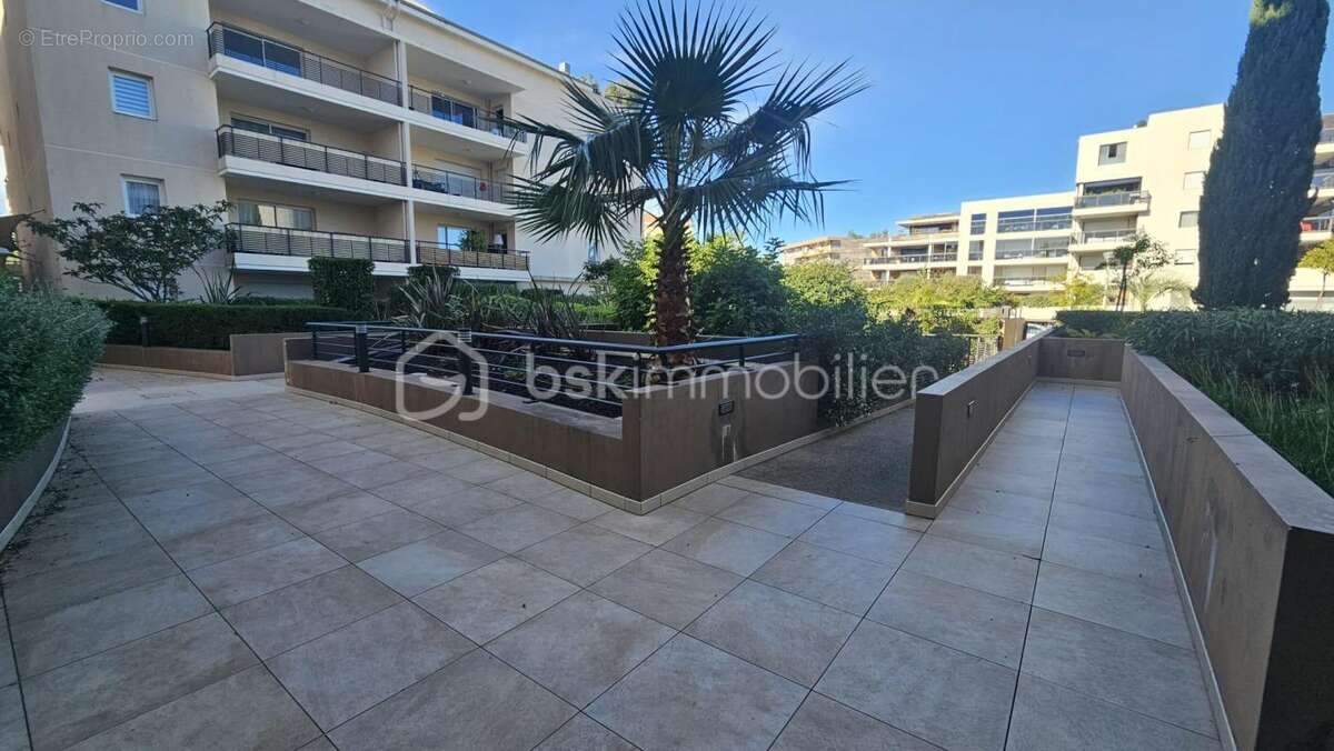 Appartement à FREJUS