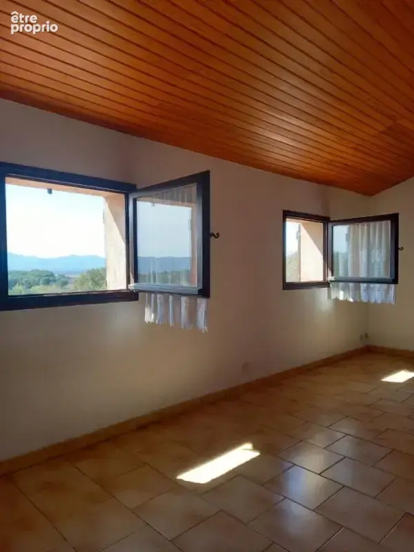 VIDAUBAN (83), villa 3 chambres, garage terrain 3115 m2 - photo 11