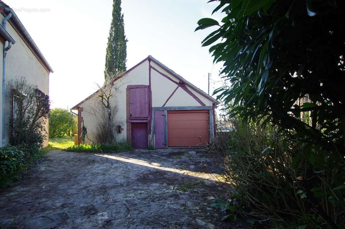 Maison à CHATILLON-COLIGNY