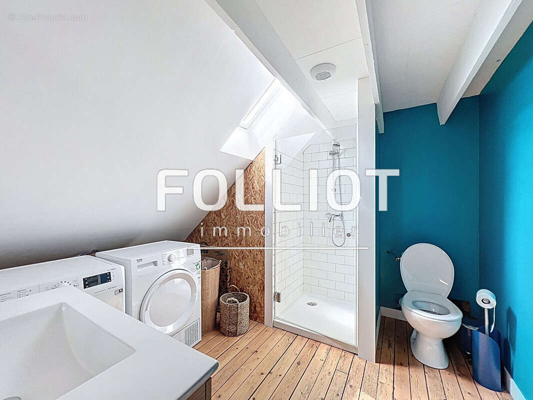 Appartement à FOUGERES