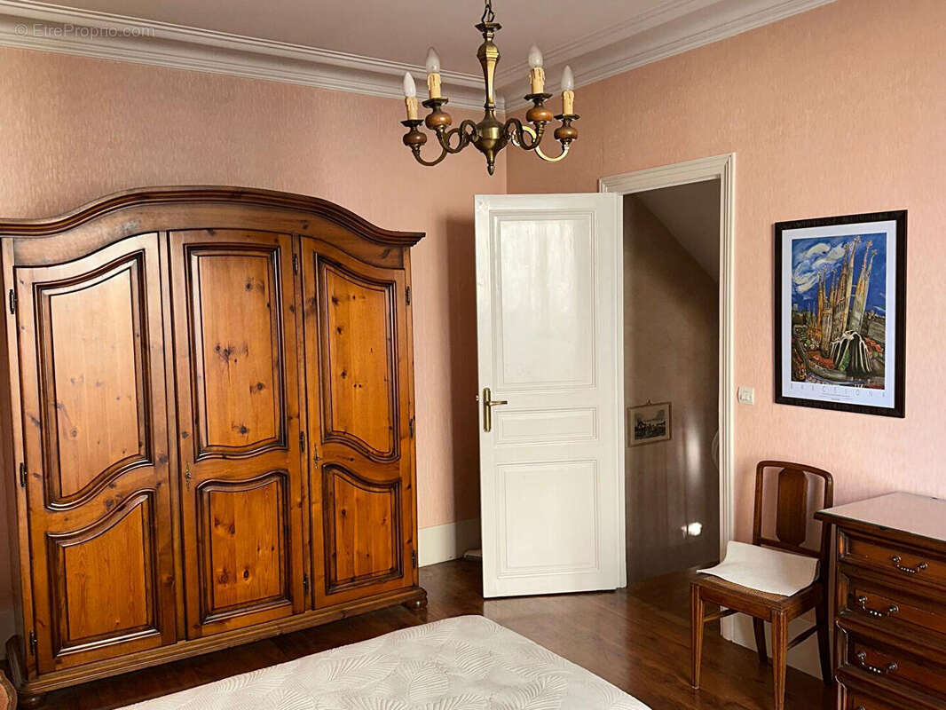 Maison à MAISONS-LAFFITTE