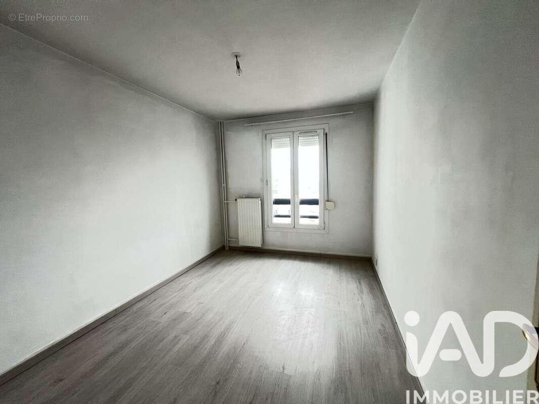 Photo 5 - Appartement à CHARLEVILLE-MEZIERES