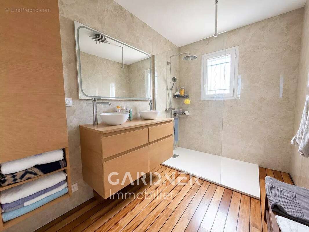 Maison à MARSEILLE-11E