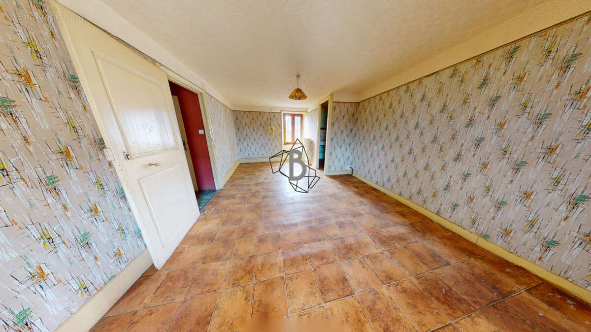 LAISSAC - 160m2 - T5 - photo 11