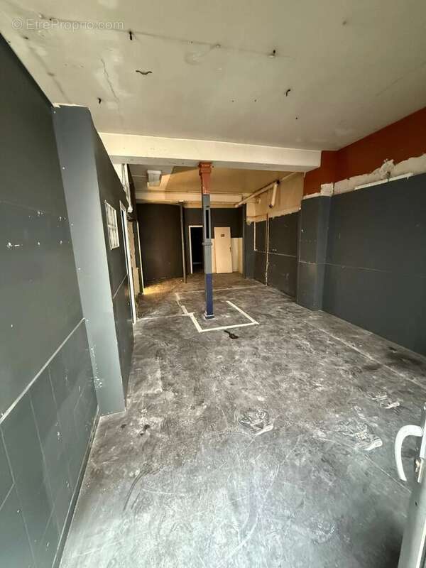 Appartement à PARIS-1E