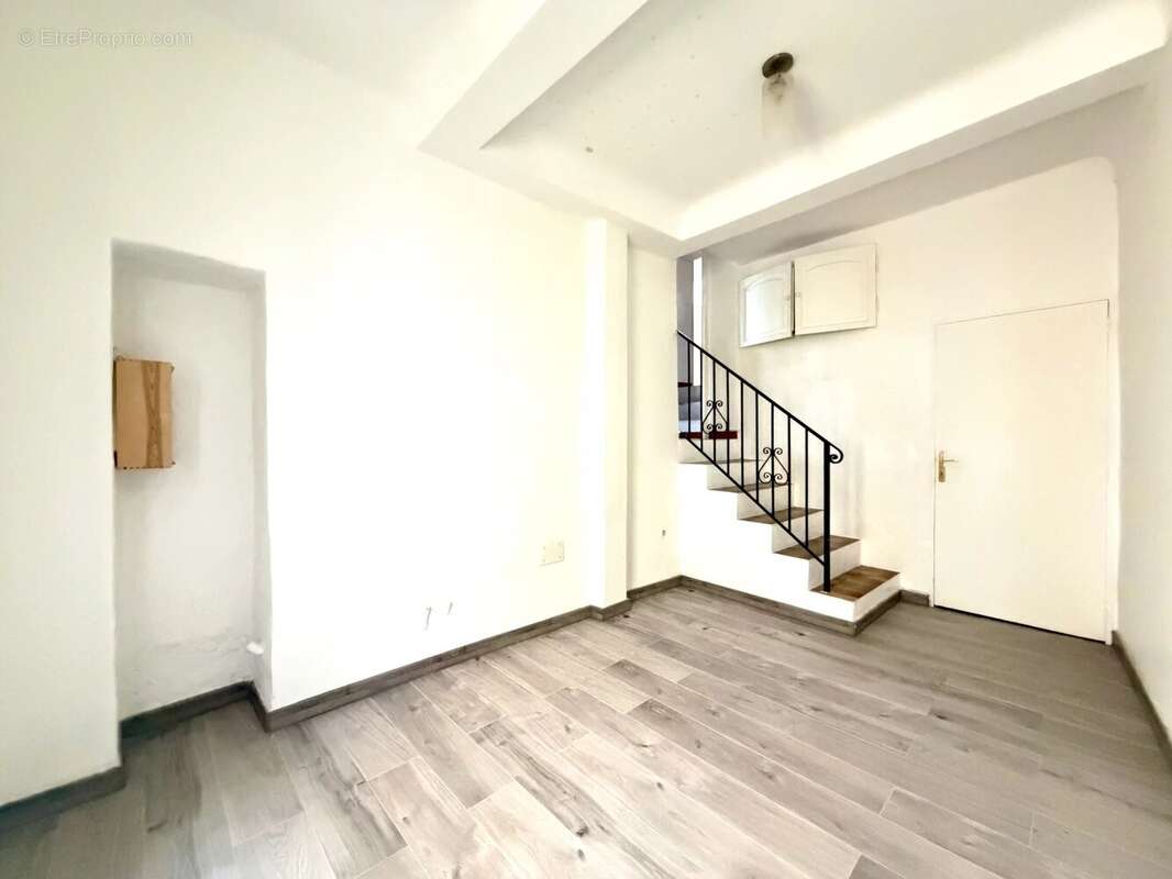 Appartement à GRASSE