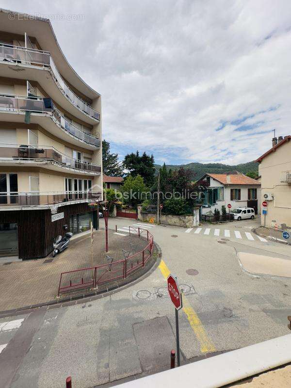 Appartement à VIZILLE