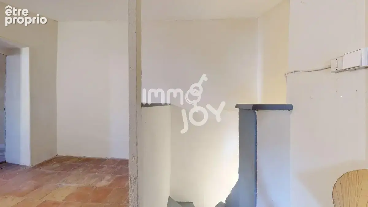 Maison de village 200 m2   7 pièces, 4 chambres   2 terrasses   dépendance   120 000 € FAI - photo 15