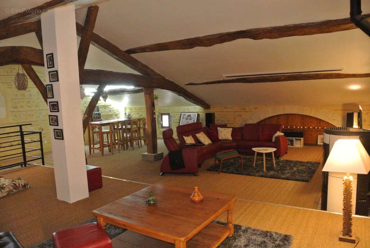 Maison à SAINTE-BAZEILLE