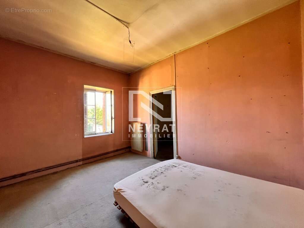 Maison à EPINAC