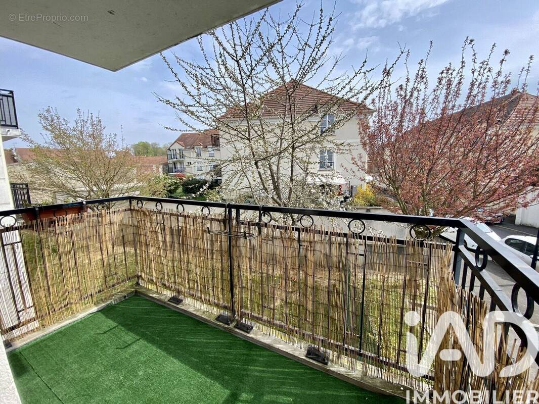 Photo 1 - Appartement à BRIE-COMTE-ROBERT