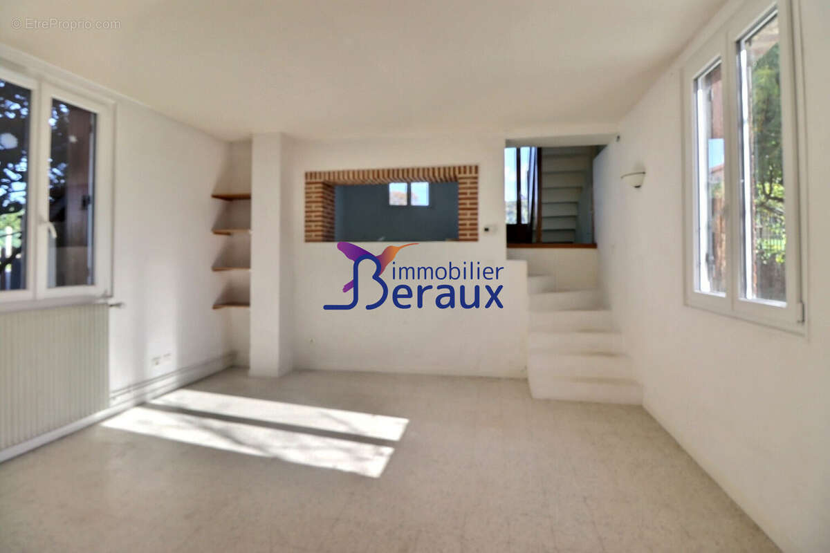 Maison à JUMIEGES