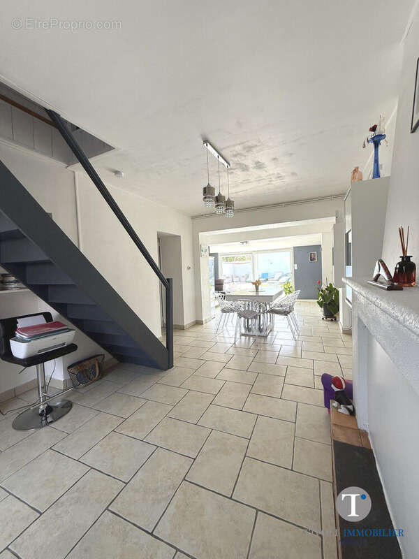 Maison à VERTHEUIL