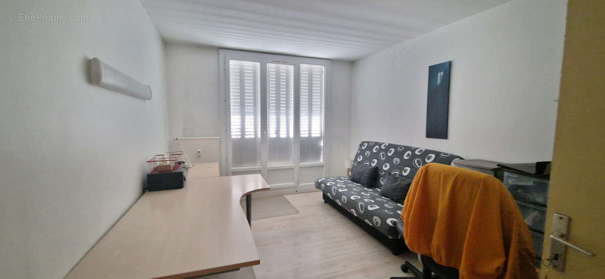 Appartement à LE PONT-DE-CLAIX