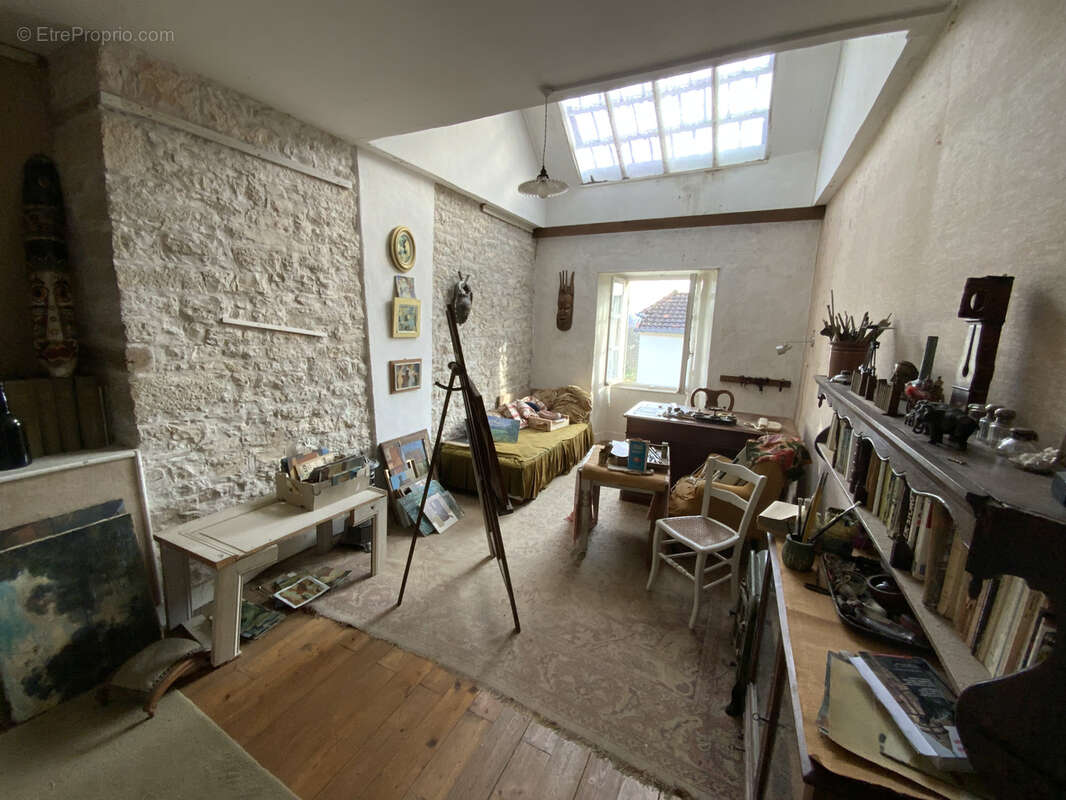 Maison à VILLERSEXEL