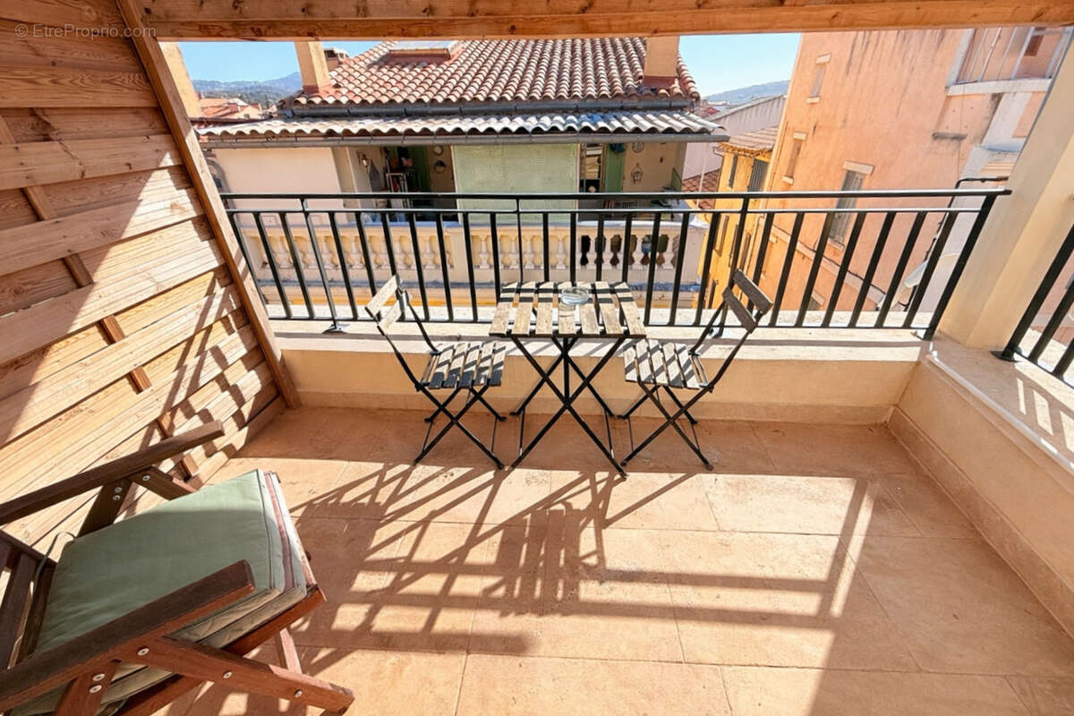 Appartement à SANARY-SUR-MER
