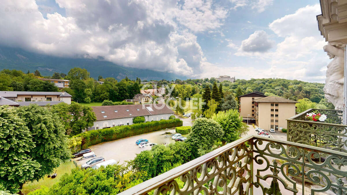 Appartement à AIX-LES-BAINS