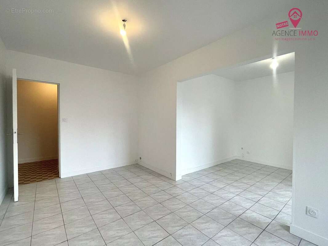 Appartement à VAULX-EN-VELIN