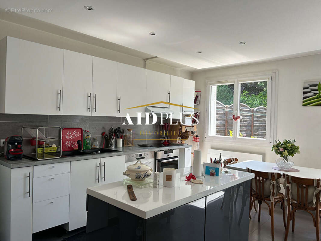 Maison à SAINT-LEU-LA-FORET