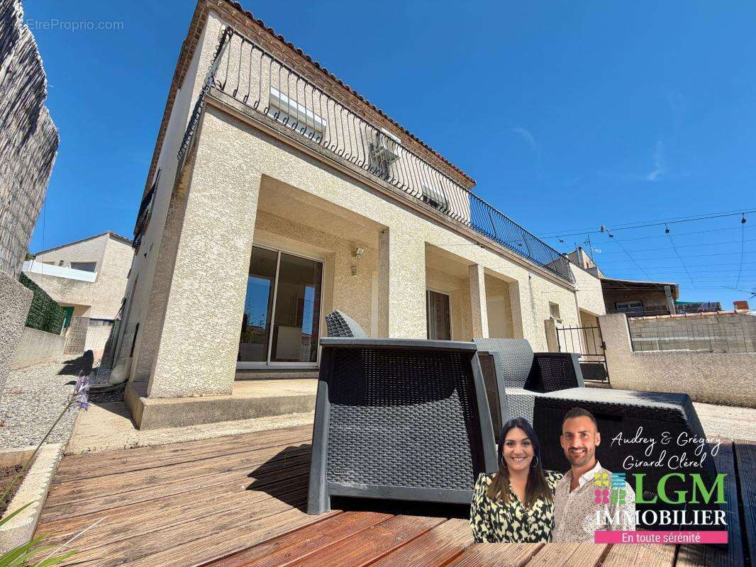 T5 en rez-de-jardin, 4 chambres, 220m2 de jardin, 2 places de parking - photo 2