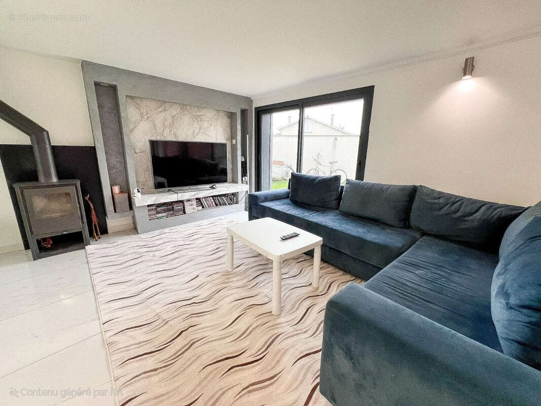 Maison à VILLENEUVE-TOLOSANE