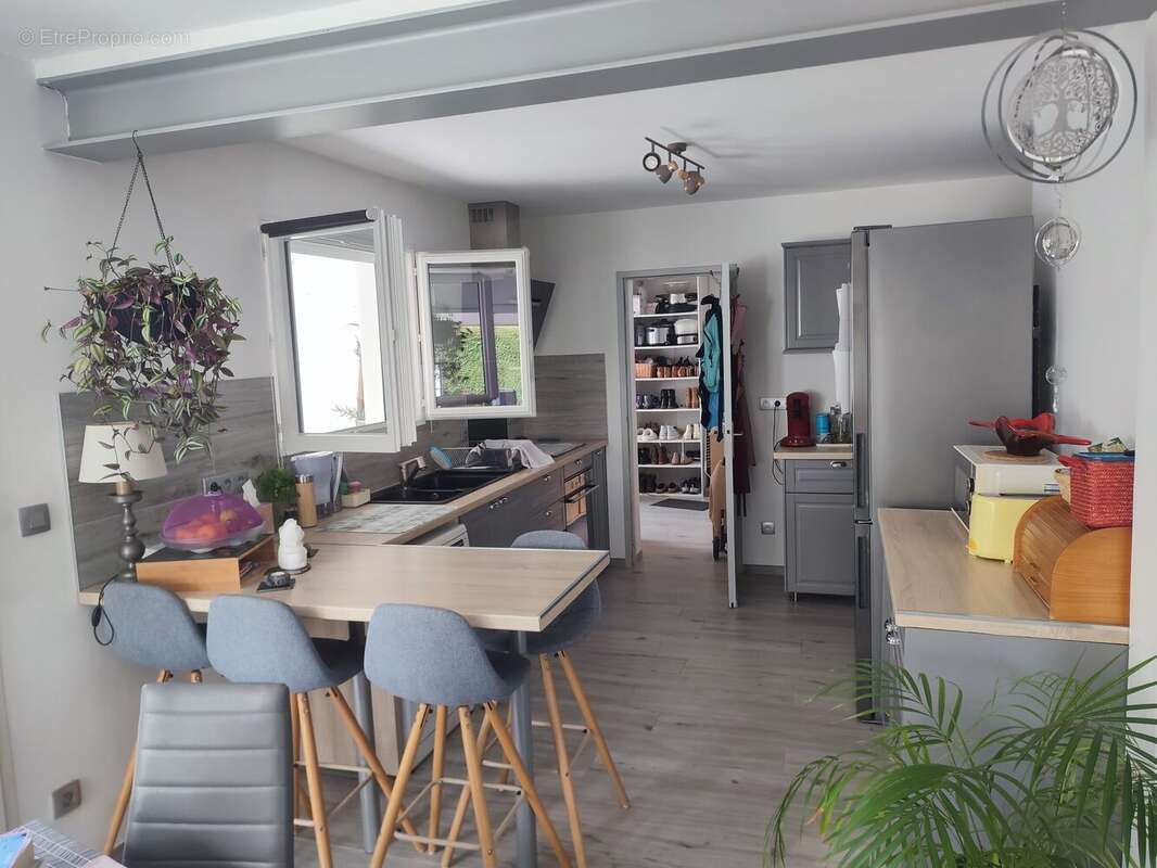 Maison à SAINT-CIERS-SUR-GIRONDE