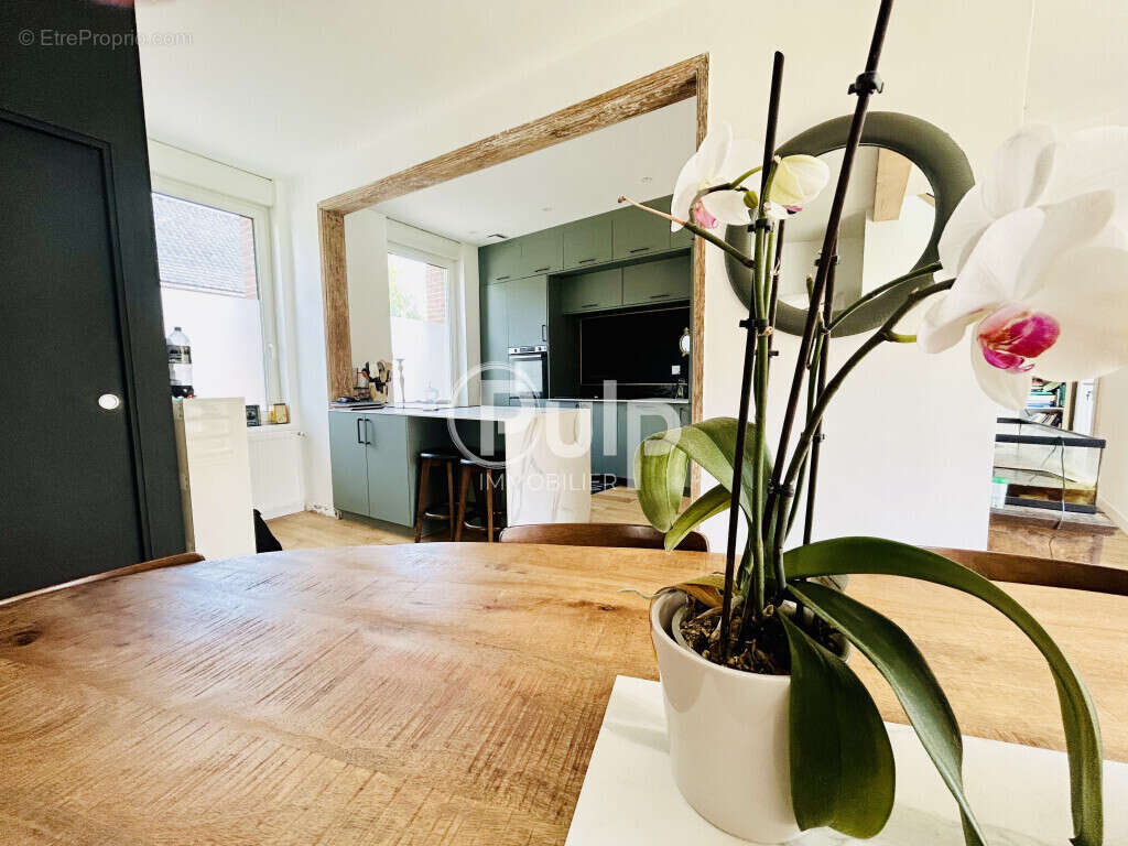 Maison à RAIMBEAUCOURT