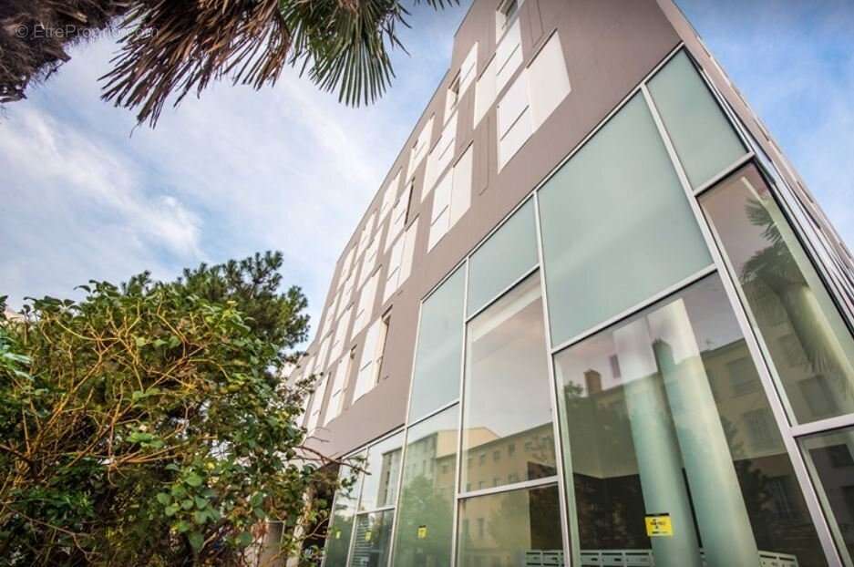 INVESTISSEMENT LOCATIF  Lyon 9  Résidence Étudiante Studio 9 - 5.17% de rentabilité - photo 9