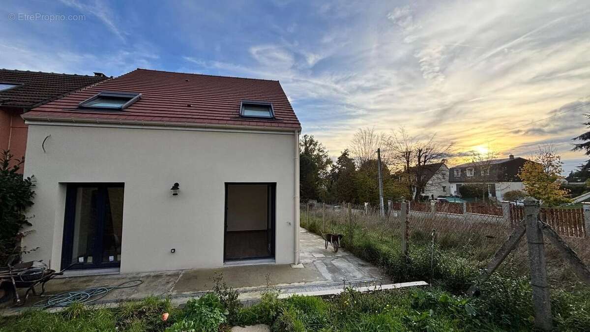 Maison à JOUARS-PONTCHARTRAIN