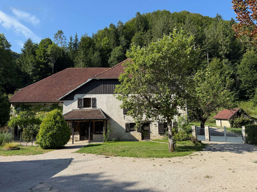 Photo 2 - Maison à ORNANS